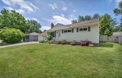 484 E 319th Street, Willowick, OH 44095