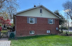 6877 WASHINGTON BOULEVARD, ARLINGTON, VA 22213