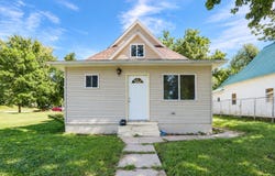 1620 6th Street, Perry, IA 50220