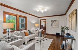3017 32nd Avenue NE, Saint Anthony, MN 55418
