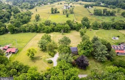 39627 RODEFFER ROAD, LOVETTSVILLE, VA 20180