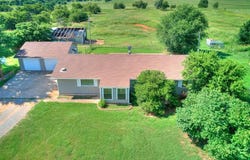 2618 NW Apache Road, Piedmont, OK 73078