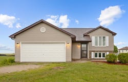 3765 N IL State Route 71, Sheridan, IL 60551