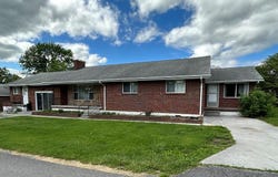 23 Hillcrest Drive, PETERSTOWN, WV 24963