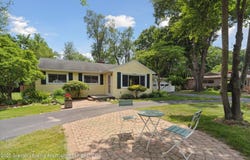 2391 Shawnee Trail, Okemos, MI 48864