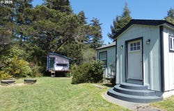 47615 Oregon Coast Hwy, Bandon, OR 97411