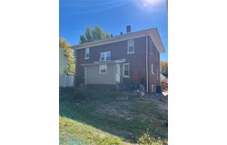 611 W Main Street, Staunton, IL 62088