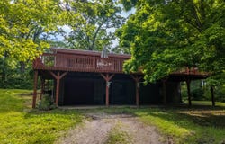 2048 County Road 27, Mountain Home, AR 72653