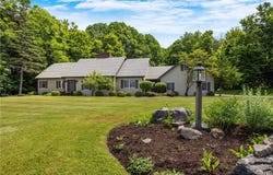 8074 Irish Mist Lane, Manlius, NY 13104