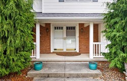 1300 Lake Road, Conneaut, OH 44030