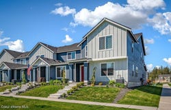 130 E Spirea Ln, Hayden, ID 83835