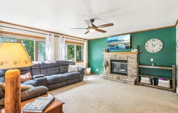 110 Saratoga Circle, Oregon, WI 53575