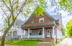 1439 N 39th St, Milwaukee, WI 53208