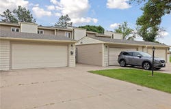 6304 Welcome Avenue N, Brooklyn Park, MN 55429