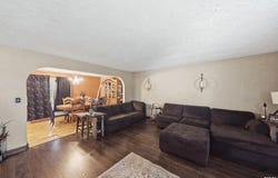 112 COUNTRY LAKE Drive, Pekin, IL 61554