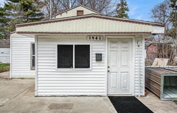 1941 Walcott Street, Saginaw, MI 48601