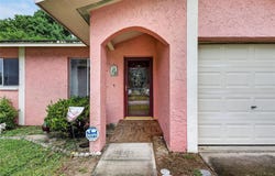 332 BRANDYWINE Drive, VALRICO, FL 33594