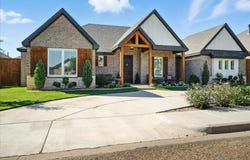 621 N 9th Street, Wolfforth, TX 79382