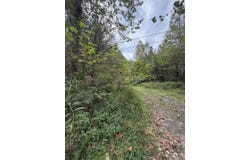 5501 Ridgeview Nellis Road, Ridgeview, WV 25169