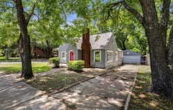800 N Woods Street, Sherman, TX 75092