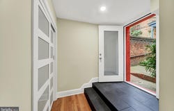 15 BRANCH Lane, BALTIMORE, MD 21201