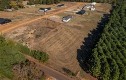 2685 Hawk Road, Diana, TX 75640