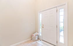 2204 Navajo Trail, Piqua, OH 45356