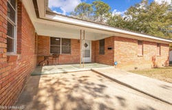 2408 Callie Road, Gautier, MS 39553