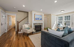29 Hiawatha Road, Harwich Port, MA 02646