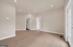 854 XENIA STREET SE, WASHINGTON, DC 20032