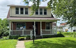 1318 Avenue F, Fort Madison, IA 52627