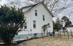 557 S WHITE HORSE PIKE, HAMMONTON, NJ 08037