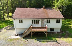371 Ridge Circle, Cresco, PA 18326