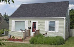 2219 Hamilton St SW, CedarRapids, IA 52404-5622