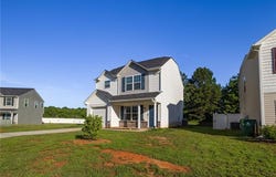 210 Glenoaks Drive, Lexington, NC 27292