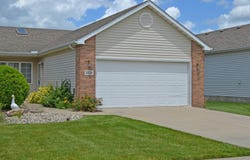 1658 Evergreen Avenue, Crown Point, IN 46307