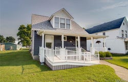 408 N N Main Street, Carrollton, IL 62016