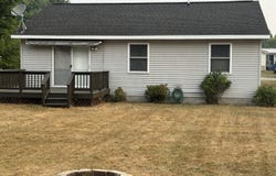 325 W 5th Avenue, Reed City, MI 49677