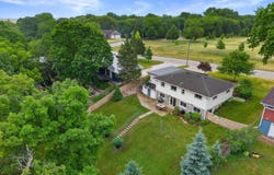 353 Tower Ct, Pewaukee, WI 53072