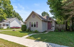 221 N Adams Street, Brownsburg, IN 46112