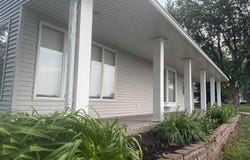 631 South St, Akron, IA 51001