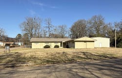 802 Pierre St, Texarkana, TX 75501