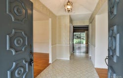 10327 Dorenshire Court, St Louis, MO 63128