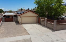 9616 Eucariz Avenue SW, Albuquerque, NM 87121