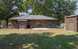 3209 N 36 Terrace, St Joseph, MO 64506
