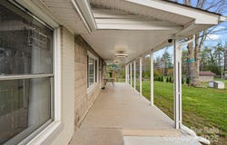 224 Laycock Road, Hendersonville, NC 28792