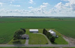 4627 S 1335 W., Francesville, IN 47946-8303
