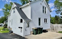 830 Garfield Avenue, Batavia, IL 60510