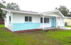 890 7TH Avenue NE, LARGO, FL 33770
