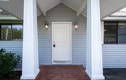 110 ENGLISH LN, Kelso, WA 98626
